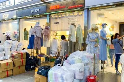 沙河服裝批發市場!發貨、價格的源頭