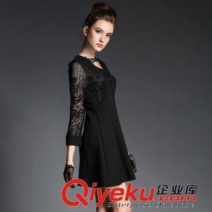 春夏款連衣裙 實拍2015春裝新款蕾絲拼接繡花收腰修身顯瘦A字彈力連衣裙圖片|春夏款連衣裙 實拍2015春裝新款蕾絲拼接繡花收腰修身顯瘦A字彈力連衣裙產品圖片由深圳市龍崗區(qū)乾宇晏服飾批發(fā)行公司生產提供-