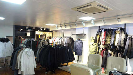 杭州勵(lì)創(chuàng)服裝鞋帽批發(fā) 一站式采購(gòu)的專業(yè)平臺(tái)